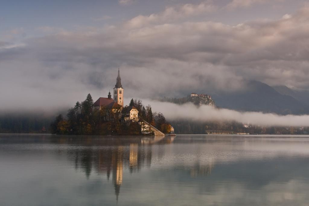 Farm Stay Dolinar Krainer Bohinjska Bela Buitenkant foto